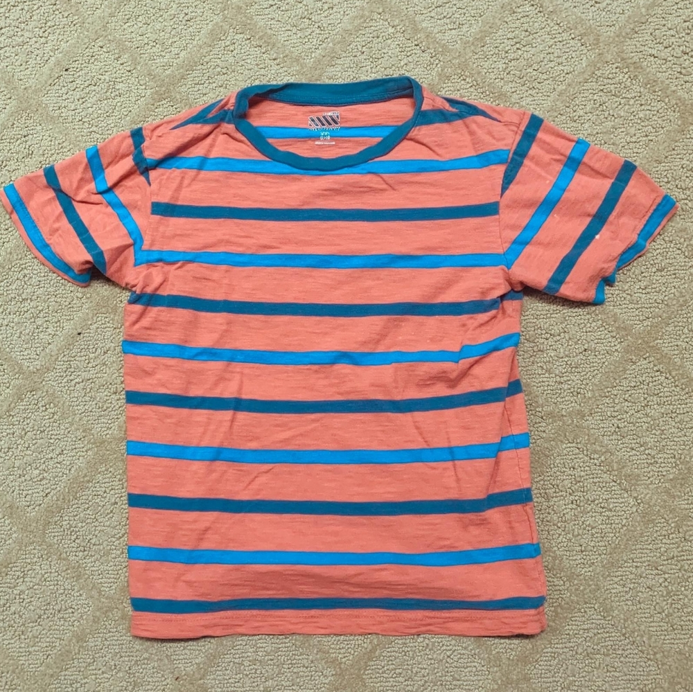 4/$20 Old Navy Boys Short Sleeve Crew Neck